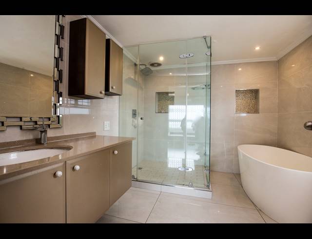 3 BEDROOM APARTMENT FOR SALE IN MUSGRAVE